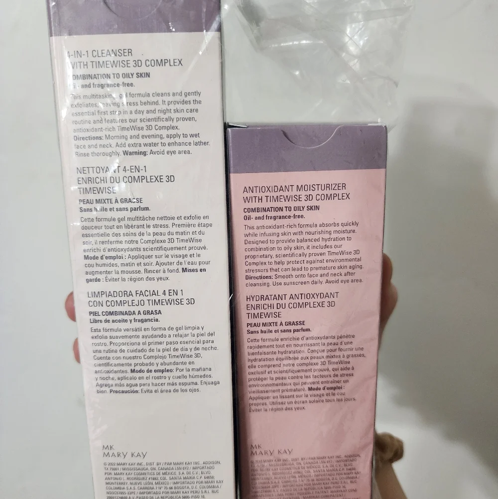 Mary Kay Time Wise - Picture 2 of 2